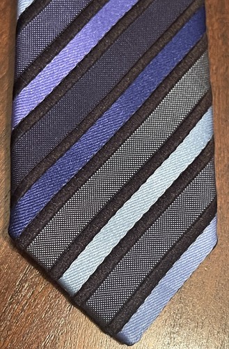Van Heusen Blue Black Hand Made 100% Silk Men’s Neck Tie Made In China - 第 6/9 張圖片