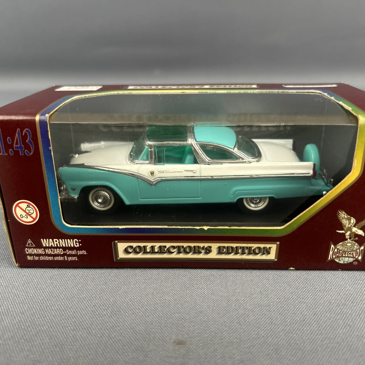 Road Legends 1/43 Scale 1955 Ford Fairlane Crown Victoria Diecast