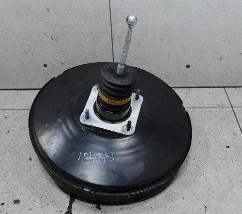 VW Passat 3C Variant Bj 06 2,0 TDI BPM 103KW Bremskraftverstärker #134073-H250