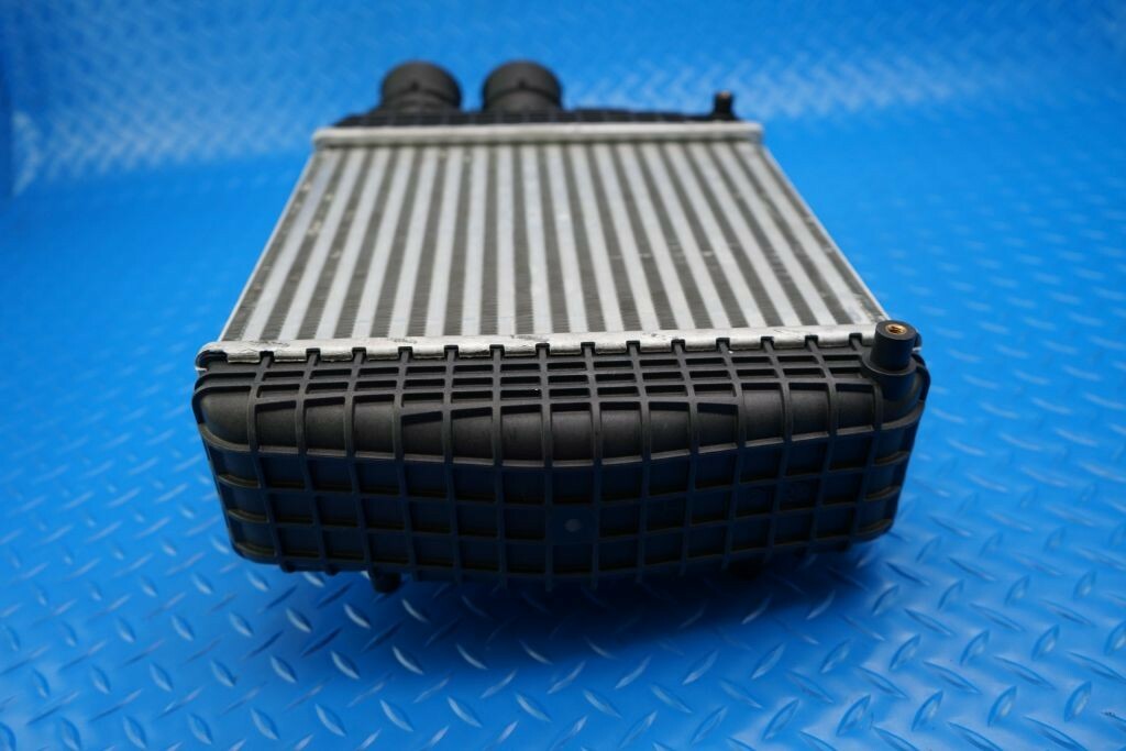 Maserati Ghibli Quattroporte left and right intercooler #9330