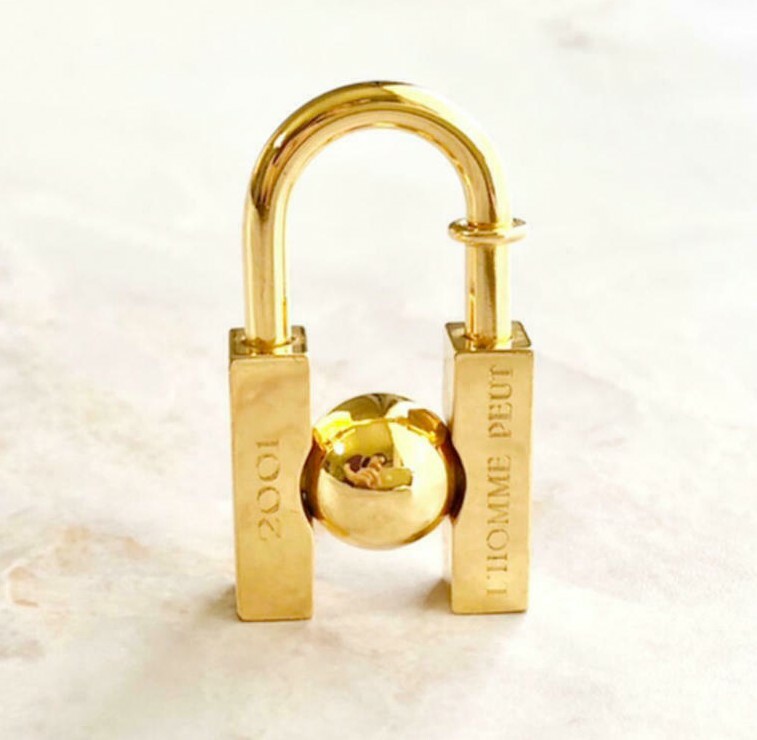 Hermès 2001 Cadena Earth パドロックチャーム