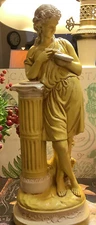 Vintage 1973 Jaru 16"~Yellow/Cream~Plaster~Greek Artemis/Athena/Hera Statue~NICE
