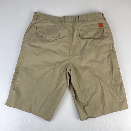 Hugo BOSS Men’s Chino Shorts DIX - Made In Italy - Size 48 - Taupe / Khaki - Foto 2 di 10