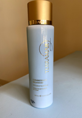 CONSISTENTLY BALANCED Oil Control Facial Toner