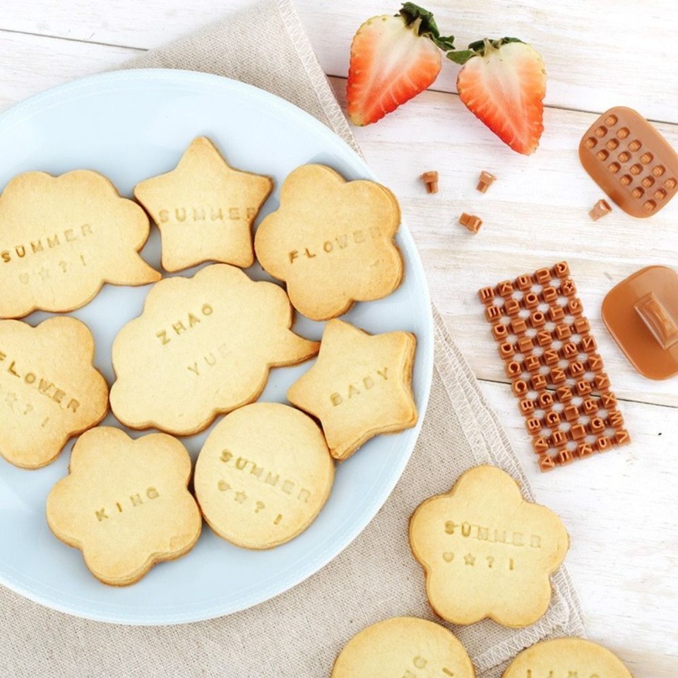 Chocolate Biscuit Stamping Mold Cake Embossing Mold Cake Decoration