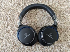 Audio-Technica ATH-MSR7BK Over-Ear High-Resolution Audio Headphones + Case