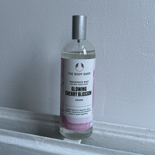 The Body Shop Fragrance Mist Glowing Cherry Blossom 100ml Vegan