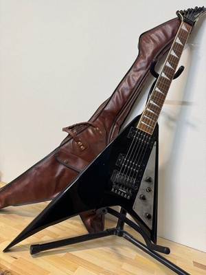 Fernandes JS-100 RRV Flying V Electric Guitar Made in Japan Vintage w/ Soft Case