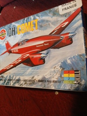Vintage 1998 Airfix 1/72 De Havilland DH 88 Comet Model Airplane Kit #00013 New