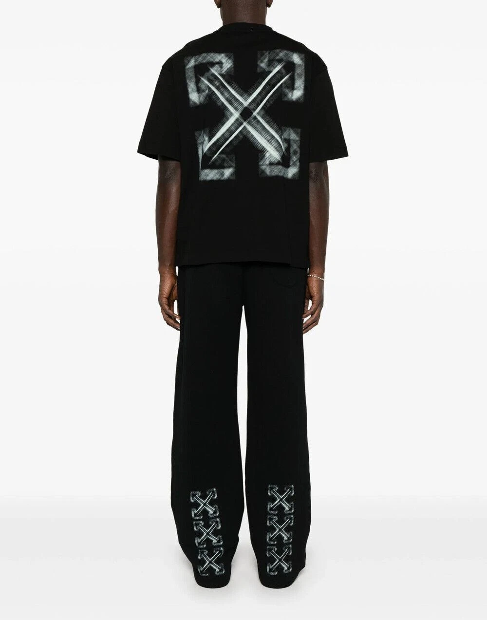 OFF WHITE T shirt manica corta Off White VIBE ARROW nera 125864633