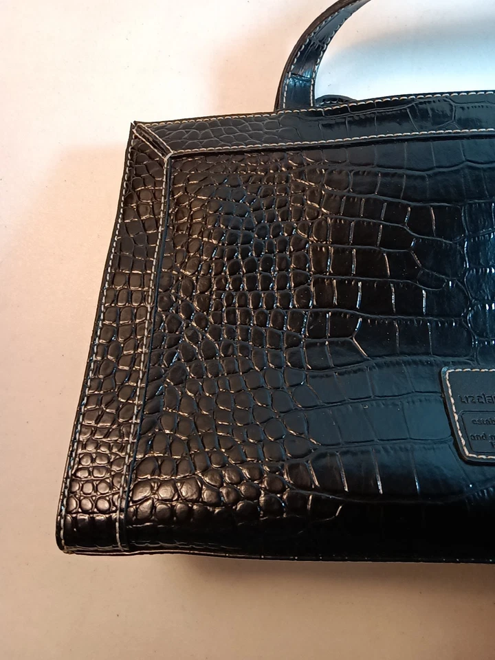 Bolso de hombro Liz Claiborne imitación cuero cocodrilo negro asas dobles Foto 3 de 4