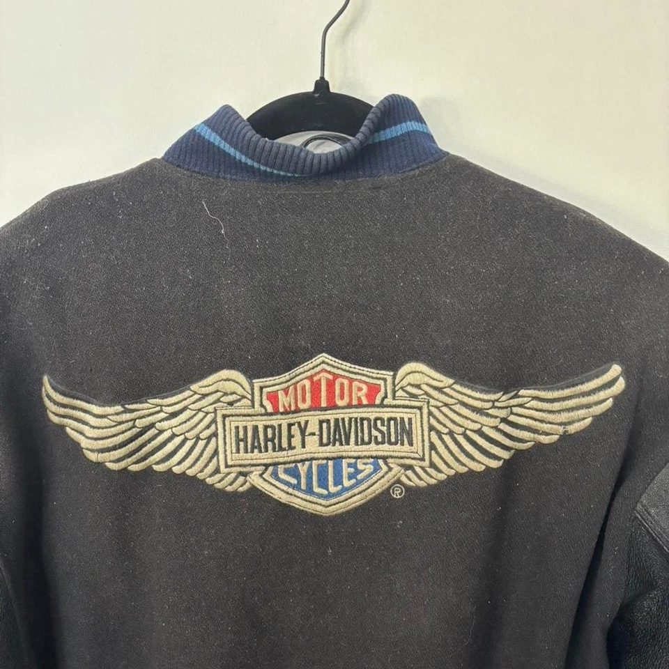 Harley Davidson Marlboro de colección Foto 4 de 4