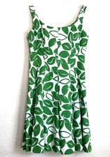 NINE WEST Green and White Leaf Botanical print Fit & Flare sun dress size 10