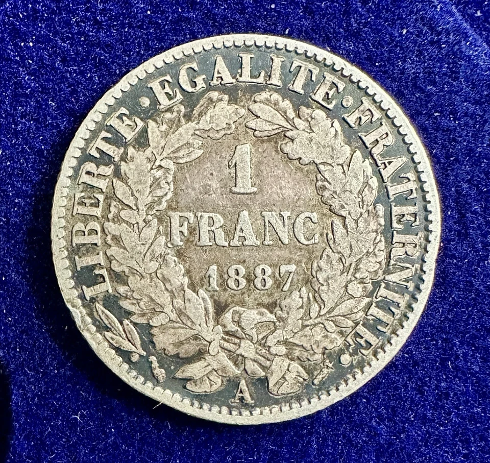 Beautiful 1887-A France 1 Franc (SILVER) KM 822.1 - Image 2 of 2