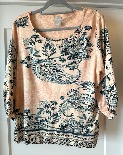 Chicos Top Größe 3 gebraucht, in einwandfreiem Zustand Damen Paisley 3/4-Ärmel Rundhals Baumwolle/Modal - Bild 1 von 5
