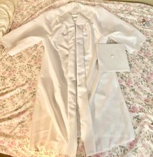 high school graduation white gown good condition 