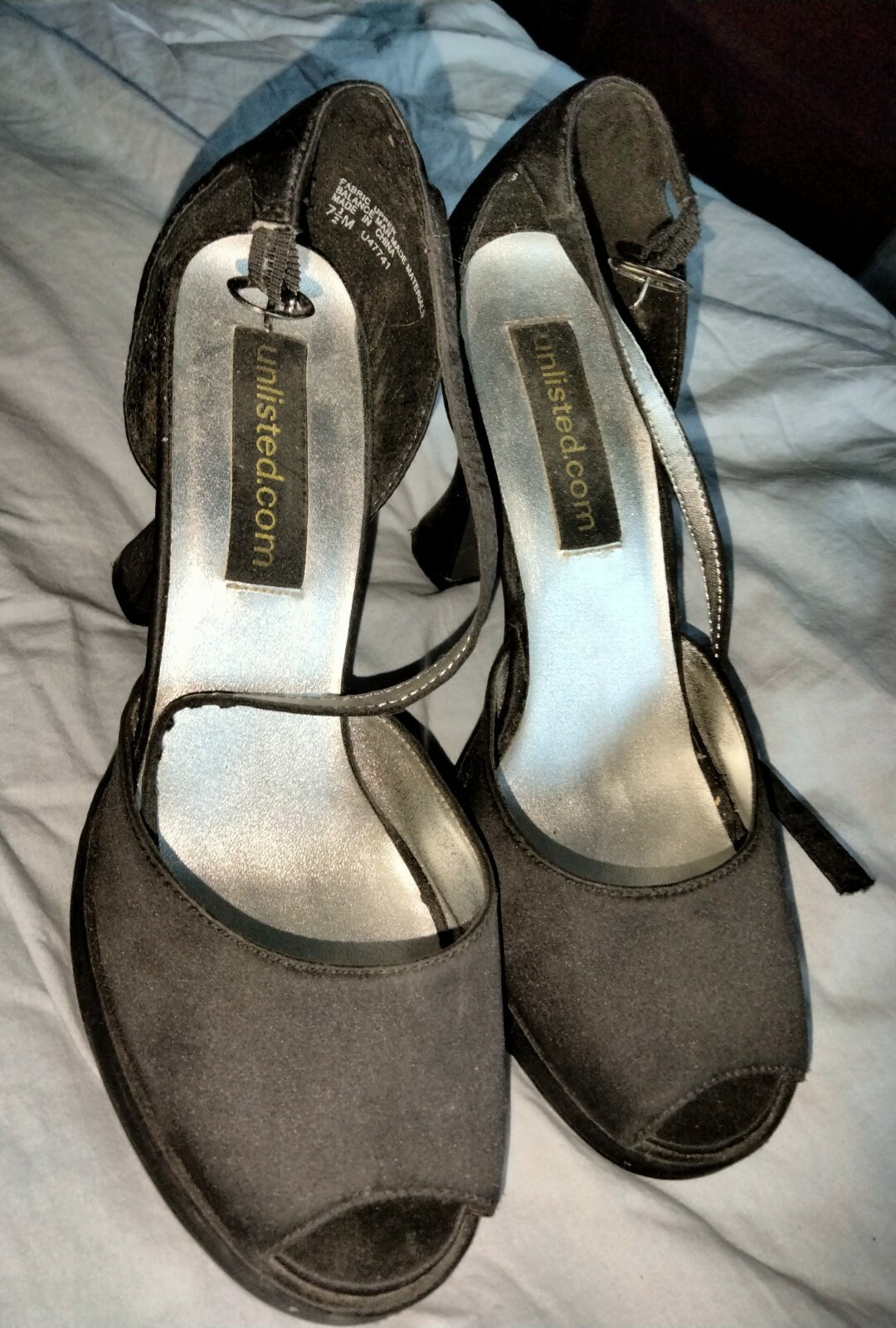 HEELS unlisted Kenneth Cole Shoes Black 