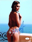 Chrissy Teigen Sexy Sports Illustrated Model Hand Signed 8x10 Photo JSA Proof — photo 1
