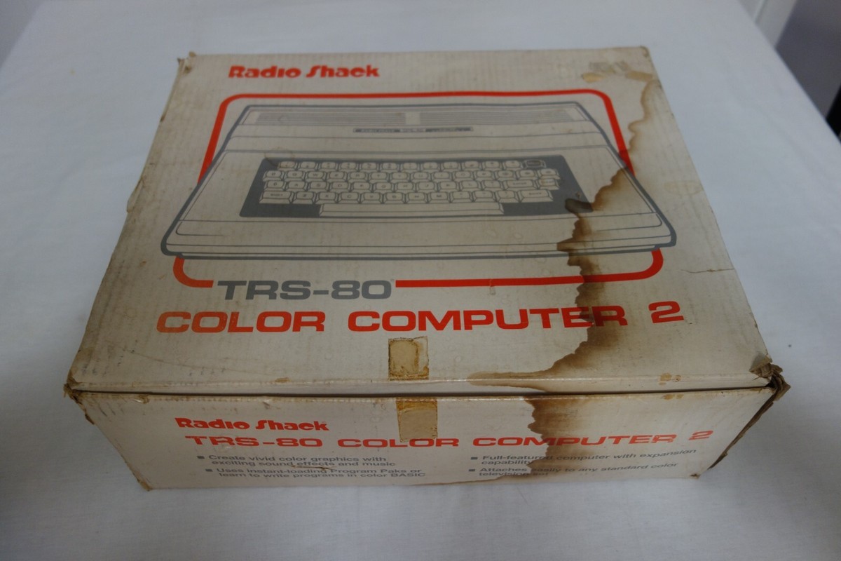 Tandy TRS-80 64K Color Computer 2 26-3136 Radio Shack W/Box Cords