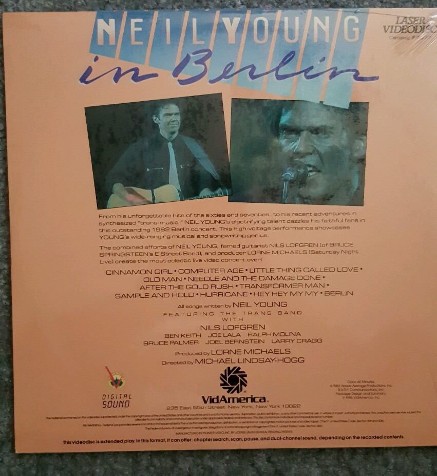 「Niel Young In Berlin」レーザーディスク 未開封 Neil Young – Neil Young In Berlin – Laserdisc (CLV, 12