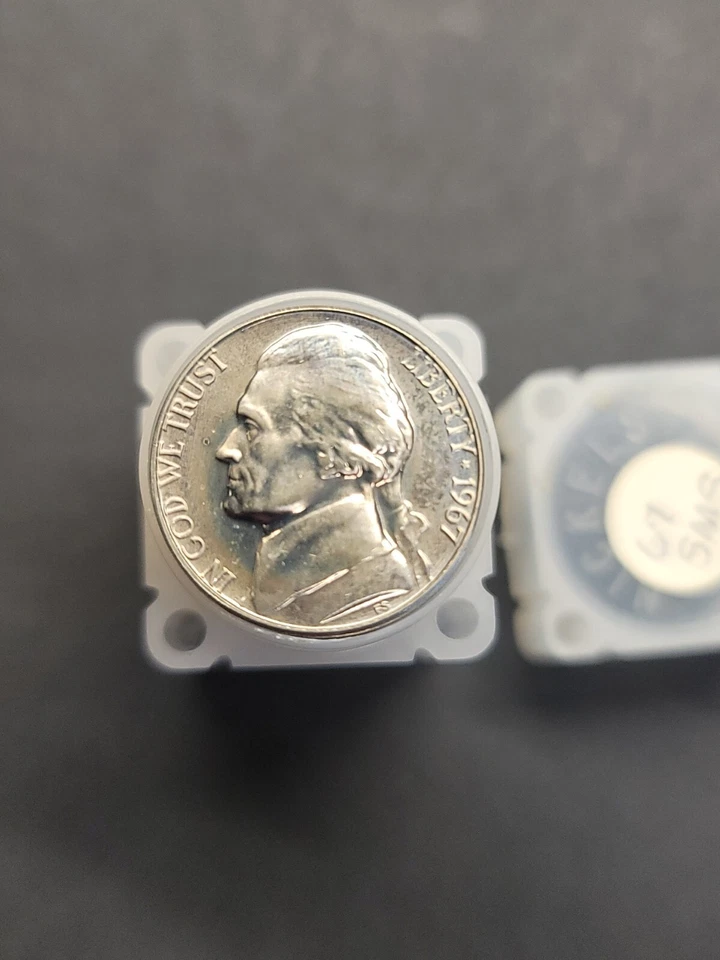 18 coins 1967 SMS UNCIRULATED Mint Nickels U.S Coins from U.S. SMS MINT COINS - Image 2 of 4