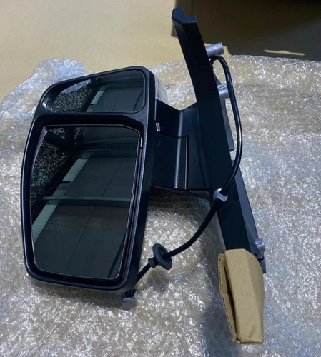 Ford Transit Custom 2013  Right Hand Black Manual Door Mirror MM4520