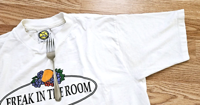 Has the 'Fruit of the Loom' Logo Ever Contained a Cornucopia