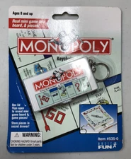 Vintage MONOPOLY Basic Fun 535-0 Collectable Hasbro Game Keychain - New, 1998