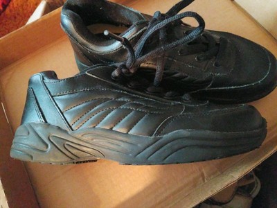 safetrax shoes womens