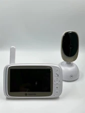 Motorola VM85 CONNECT 5" WiFi Video Baby Monitor with Mood Light Excellent