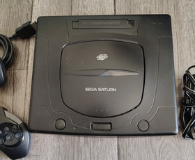 Sega Saturn MK-80000A Complete Console System With 2 MK-80100 Controllers.