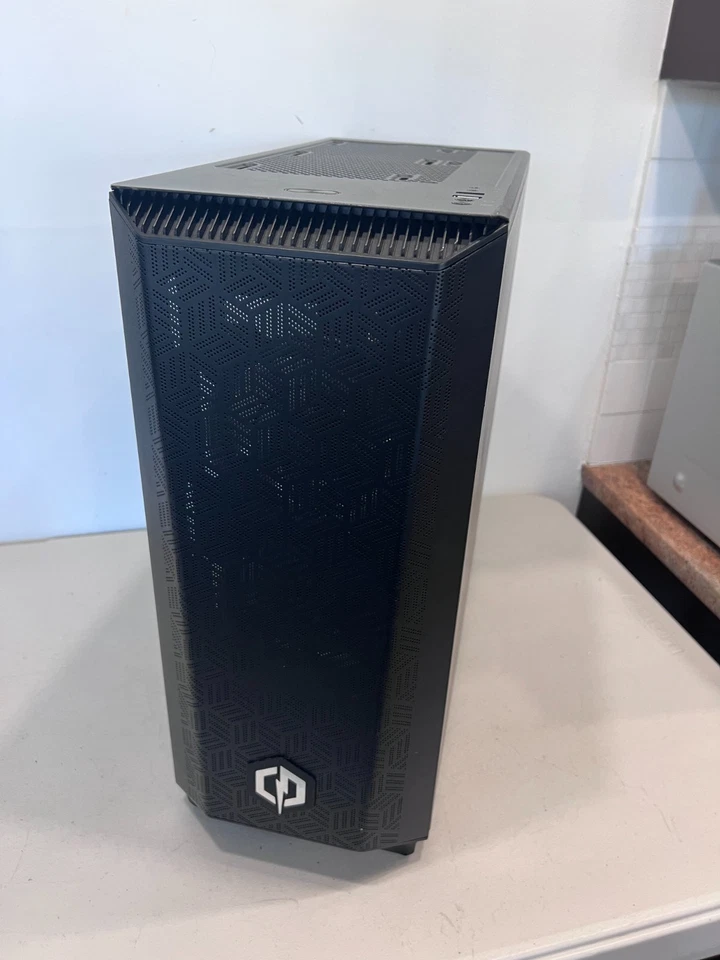 Ryzen 5 3600 GTX 1660 Super 8GB RAM 240GB SSD 1.8TB HDD Gaming PC Win 10 - Image 2 of 4