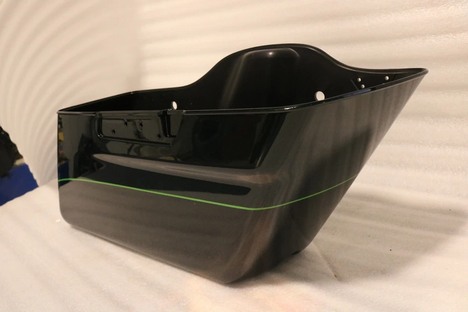 90201064DXC NOVO OEM 2015 HARLEY-DAVIDSON FLHTK ALFORJE DIREITO ULTRA LIMITADO - Imagem 3 de 4