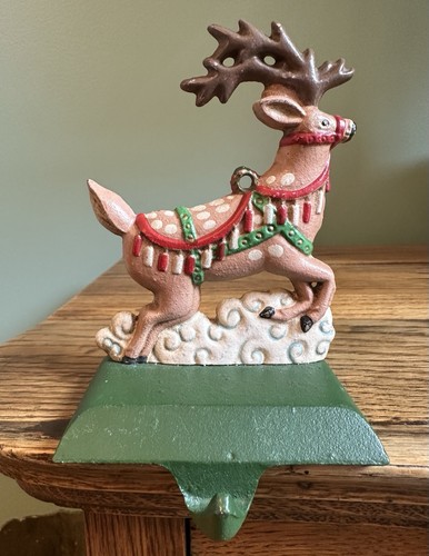 Vintage Midwest Cannon Falls Santa’s Reindeer Cast Iron Stocking Hanger Holder