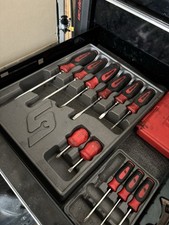Snap-on SHDX6040AM 11 Piece Red Blue Screwdriver Set with Box Case