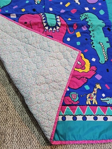 Vintage 90's Vibrant Bright Colored Baby Quilt 47"×37" Circus Animals So Cute! - Picture 3 of 4