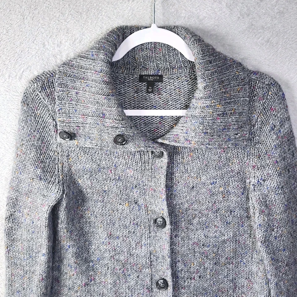 Talbots 羊毛混纺开衫毛衣灰色条纹纽扣前女式小号 — 第 3/4 张图片