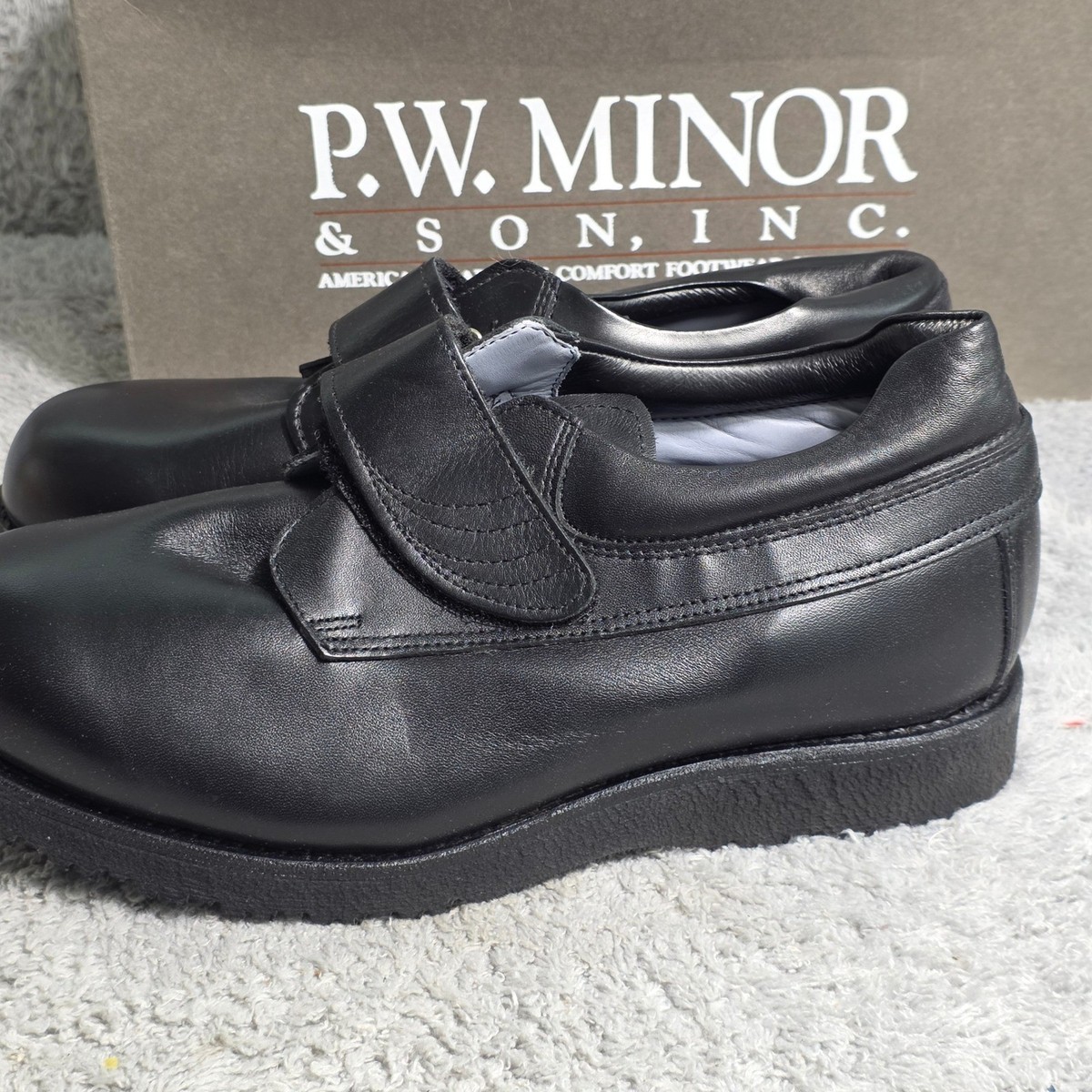 PW Minor Extra Depth Black Leather Non Slip Orthotic Shoes  display picture 2