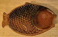 VINTAGE RETRO SYLVAC FISH SHAPED CERAMIC PLATE - 4685