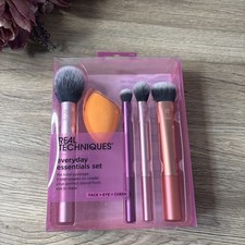 Image of Real Techniques Everyday Essentials Brush and Sponge Set Pink, Brand New