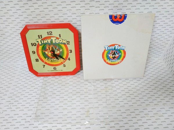 OLD STOCK WORKS ORIGINAL BOX WALL WATCH TINY TOONS TM & WARNER BROS INC 1992