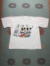 Vintage 90s Disney graphic t shirt Mickey Minnie Mouse cartoon downtown large