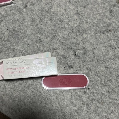 MARY KAY Powder Perfect Cheek Color - True Red 