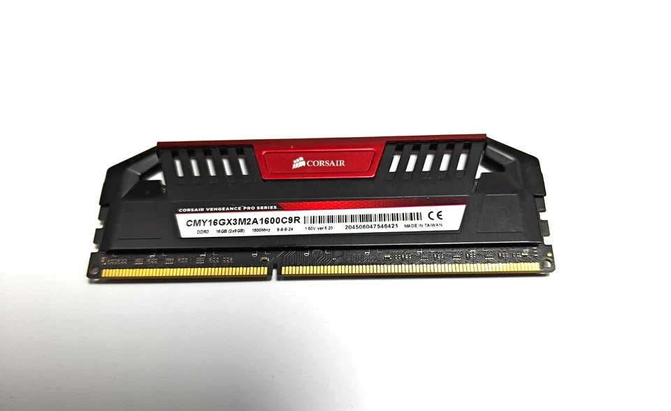 💻💥💥 RAM Gaming DDR3 - So DIMM– 16 Go – 1600 MHz – Corsair Excellent état ! 🚀 - Photo 2/2