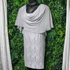 Jessica Howard Dress Size 18W Silver  Special Occasion Lace Overlay Capelet 3274