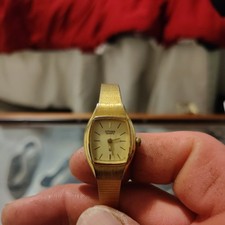 Citizen Cq 5930-F90320 Analog Quartz Women Watch Gold Color Vintage 887543048