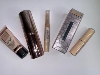 5 Lot Makeup Revolution Foundation/Concealer Lot!! BRAND NEW!!! 