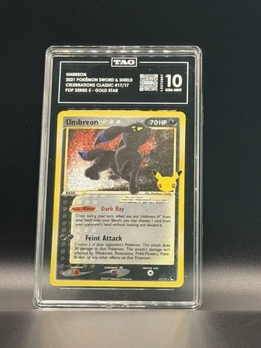 Pokémon Umbreon 17/17 Celebrations Classic TAG 10 Gold Star Holo English 2021