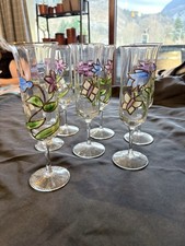 Lot de 7 flûtes à champagne décor floral peint main dorure – 20 cm – vintage