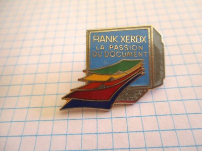  RANK XEROX PIN BADGE COMPUTER VINTAGE PINS us6